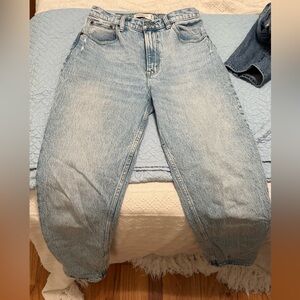 Abercrombie & Fitch Curve Love Light Wash Jeans